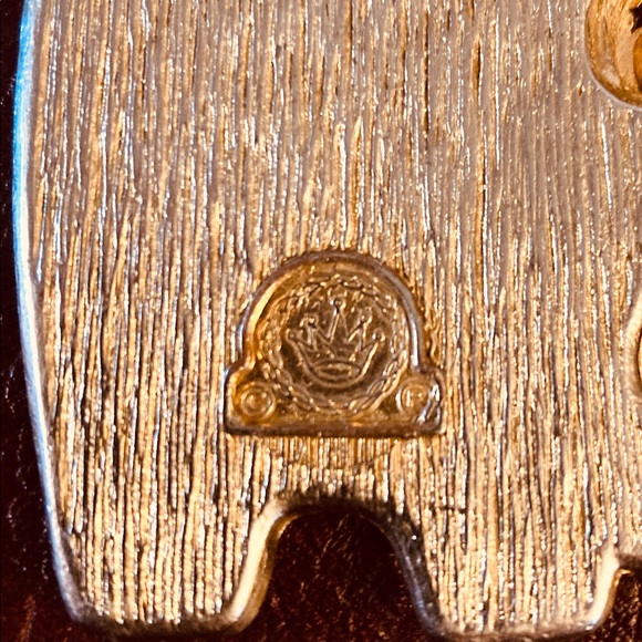 Vintage Elephant Keychain - Picture 4 of 5